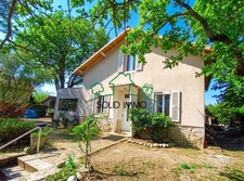 Grande propriété familiale de 156 m2 avec appartement indépe