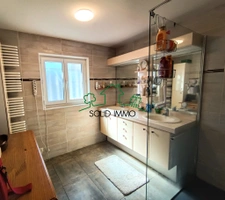 Grande propriété familiale de 156 m2 avec appartement indépe