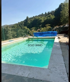 Maison Traditionnelle rénovée de 71 m2 avec Bâtisse attenant