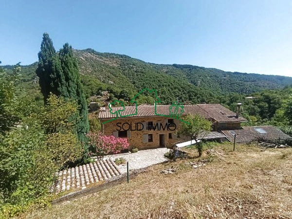 Maison traditionnelle de 145 m2 sur la commune de Juvinas 07