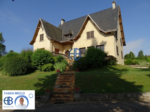 Maison Biol 11 pièce(s) 256 m2
