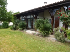 Maison familiale de 129 m2 avec piscine sur grand terrain