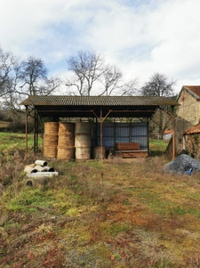 Ancien corps de ferme avec maison bigourdane + 9ha