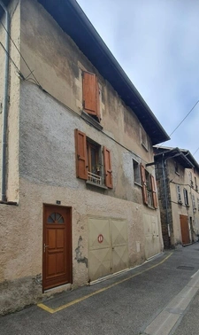 Maison de Caractère de 184 m², l'Alliance Parfaite entre Espace et Vie de Centre-Ville