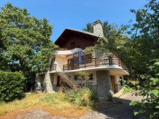 Maison de caractère avec vue imprenable et terrain à La Côte-Saint-André
