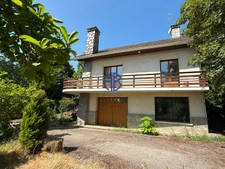 Maison de caractère avec vue imprenable et terrain à La Côte-Saint-André