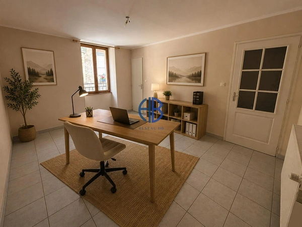 Rare à La Côte-Saint-André : Maison Familiale Spacieuse de 184 m² avec Double Garage