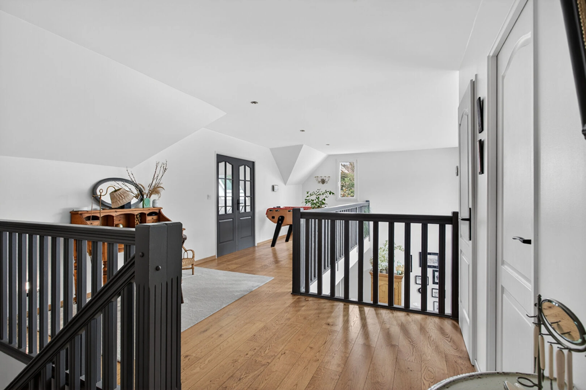 Maison récente de 254 m2 sur grand terrain de 1800 m2 17