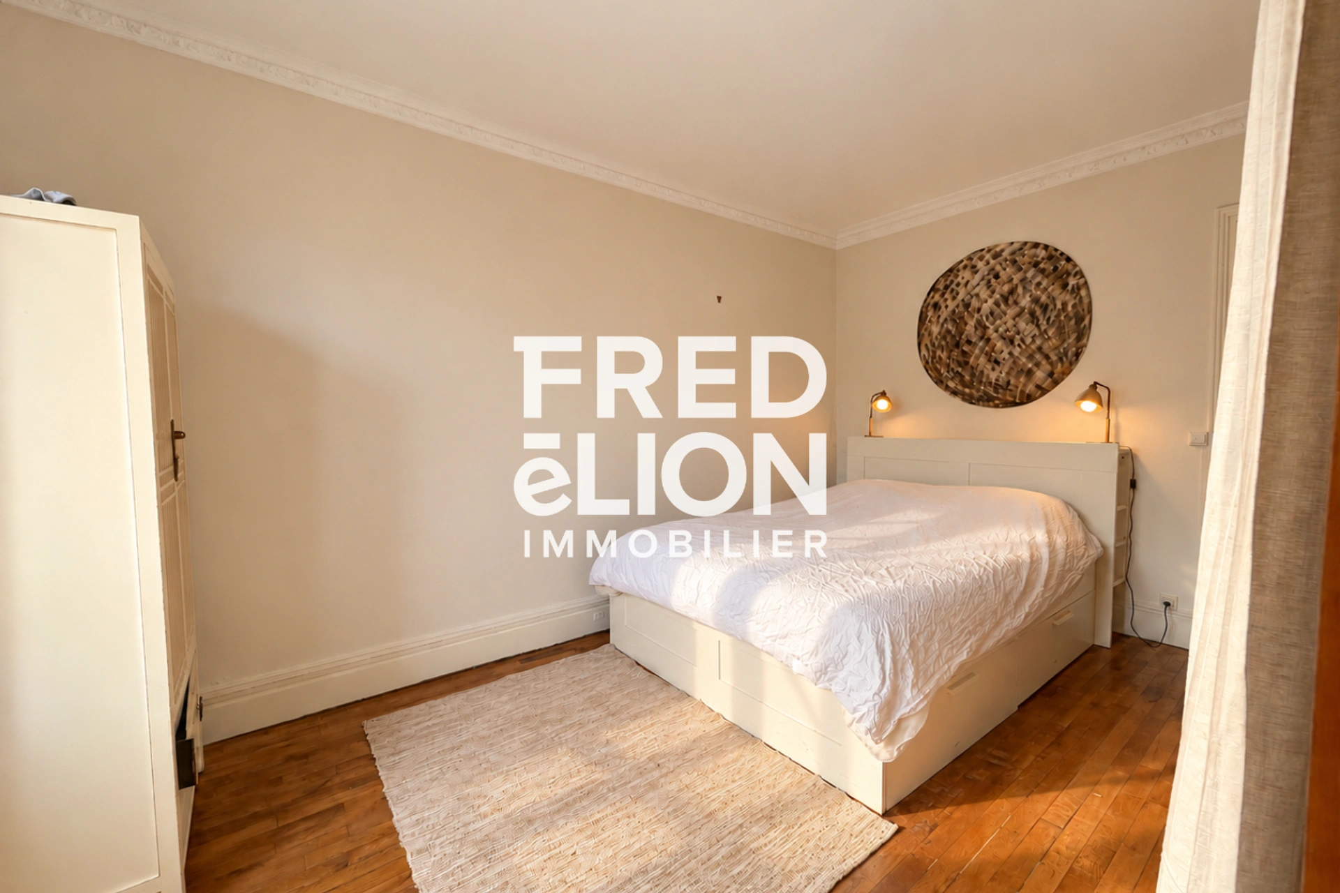 PARIS 16e - ÉLÉGANT 121 M², 2 CHAMBRES ET DOUBLE RÉCEPTION 5