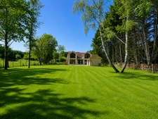 GROSROUVRE - VILLA D'EXCEPTION RÉCENTE 2