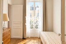 PARIS 17e - UN 3 PIÈCES MEUBLÉ PLEIN DE CHARME 3