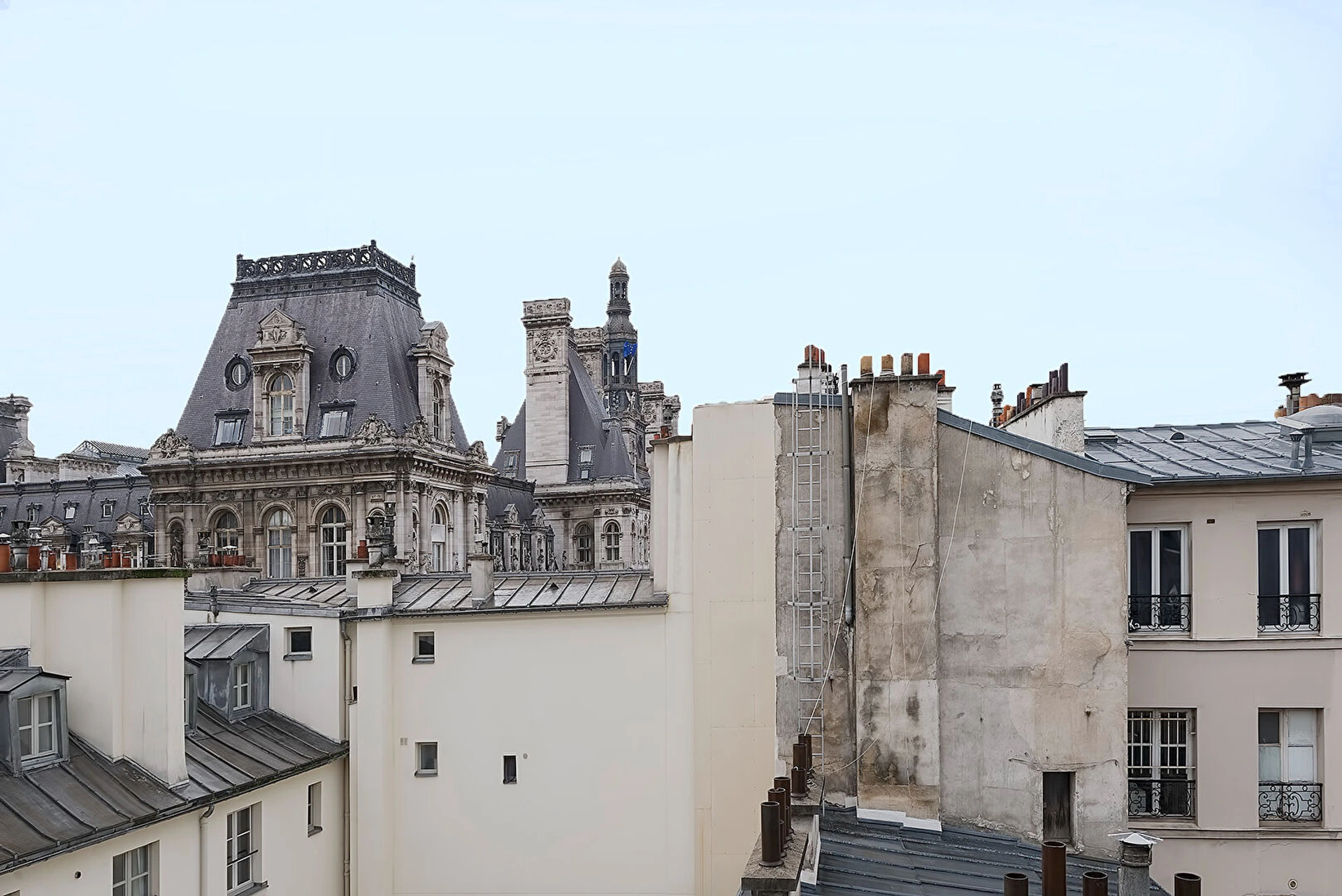 PARIS 1 - RUE DE RIVOLI 12