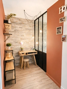 IMMEUBLE RÉCENT - REZ DE JARDIN AVEC TERRASSE 25 M2 8
