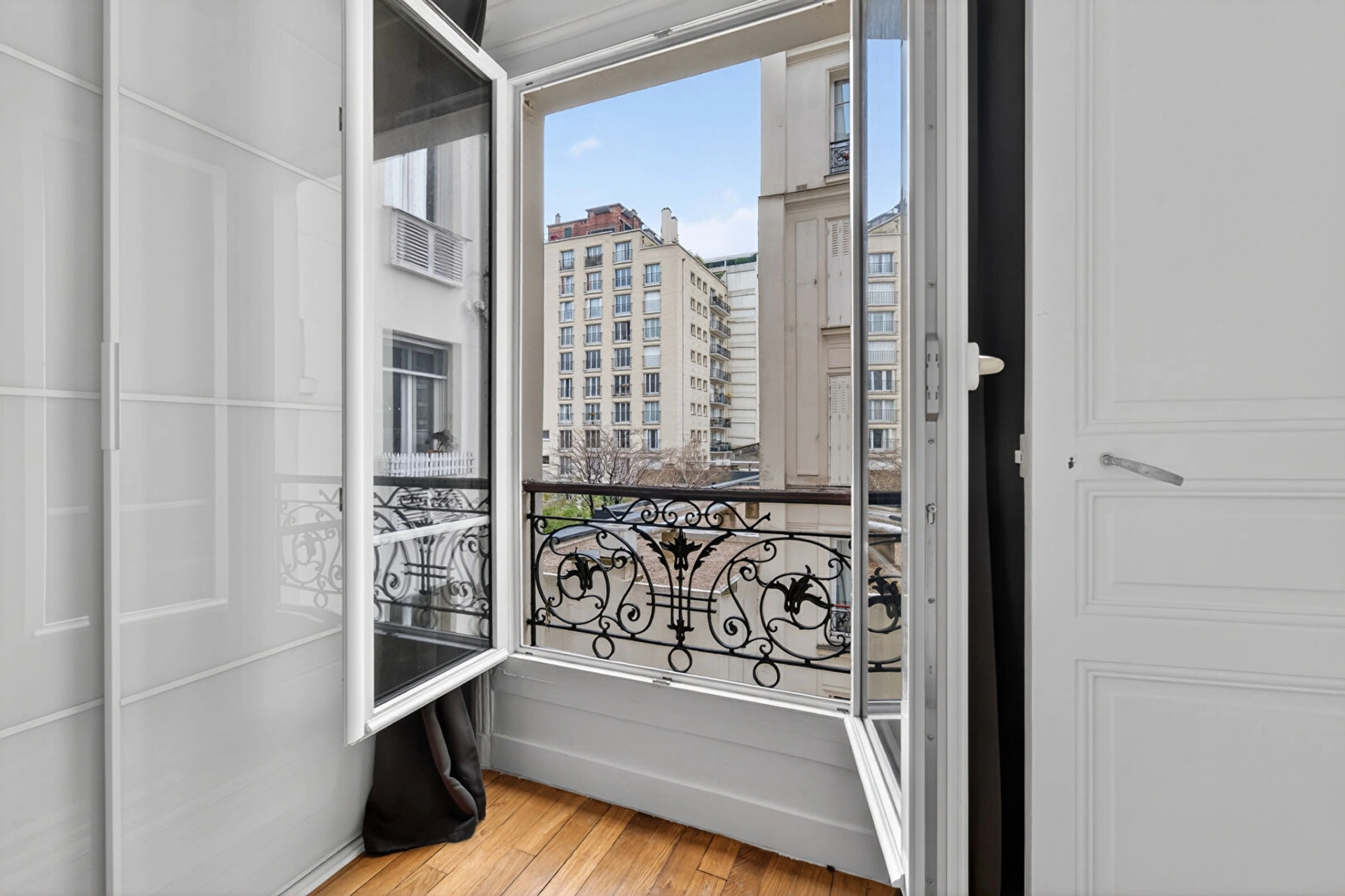 PARIS 17 - Rue cardinet 5