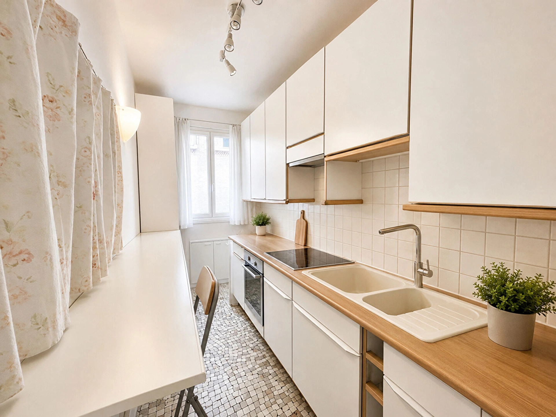 PARIS 17 - BATIGNOLLES 4