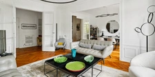 Appartement familial lumineux avec de beaux volumes 2