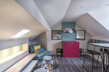 PARIS 1 - RUE DE RIVOLI 9