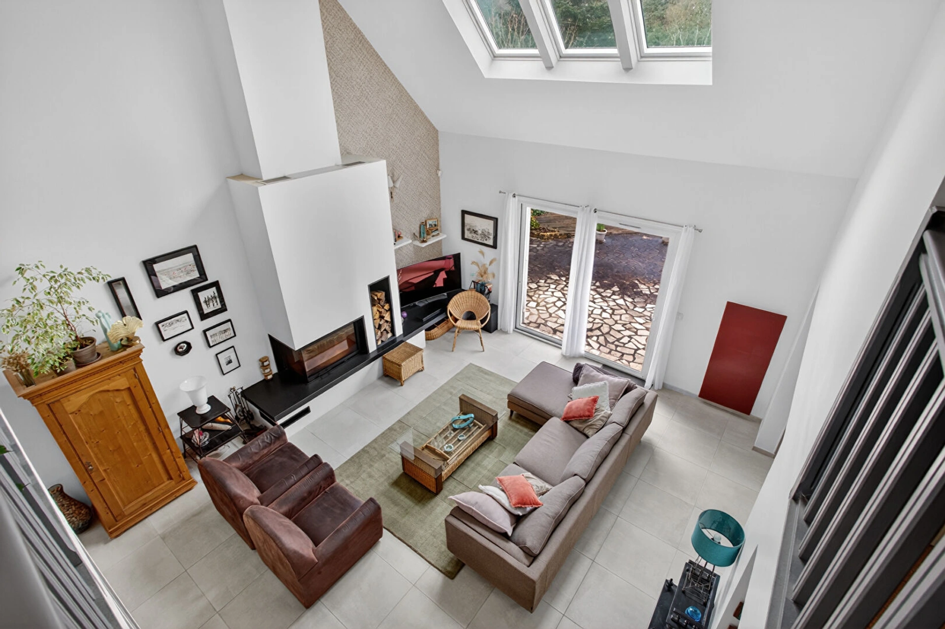 Maison récente de 254 m2 sur grand terrain de 1800 m2 5