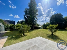 Fondettes   Maison familiale avec vie de plain-pied, piscine