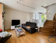 Maison de ville rénovée - 73 m2 avec cave et cour sans vis-à