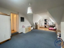 SAINT-AVERTIN   Maison familiale 235 m2   Impasse calme   Ja