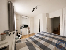 Maison de ville rénovée - 73 m2 avec cave et cour sans vis-à