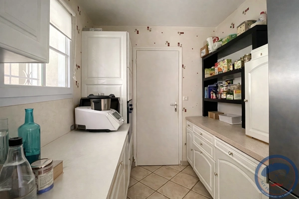 Saint-Avertin   Belle maison familiale de 235 m2 en impasse