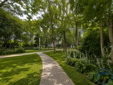 Dernier étage avec terrasse sur parc   T2 de 49 m2 avec park