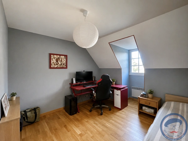 Saint-Avertin   Belle maison familiale de 235 m2 en impasse