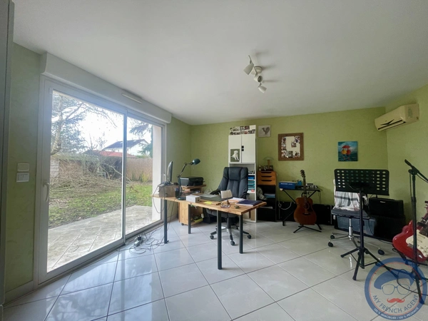 Saint-Avertin   Belle maison familiale de 235 m2 en impasse