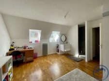 SAINT-AVERTIN   Maison familiale 235 m2   Impasse calme   Ja