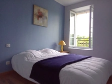 Maison familiale en bordure de rivière 