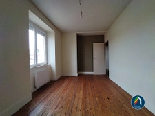 Spacieuse maison de bourg à Sainte Florence 