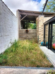 SPACIEUSE MAISON FAMILALE EN CENTRE BOURG DE CHAVAGNES EN PA