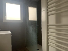 Maison de plain pien dans le centre ville du BOUPERE 170 000