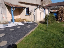 Maison de plain pien dans le centre ville du BOUPERE 170 000