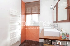 [Anne] Maison en pierre coeur de Bourg