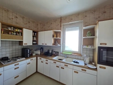 ENSEMBLE IMMOBILIER 3 LOGEMENTS-PARKING- CENTRE BOURG NEULLI