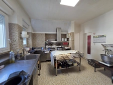 ENSEMBLE IMMOBILIER 3 LOGEMENTS-PARKING- CENTRE BOURG NEULLI