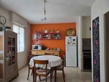 A VENDRE MAISON LUMINEUSE ET SPACIEUSE 3 CHAMBRES ROHAN  56 