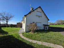 A VENDRE Maison avec fort potentiel  Environnement calme pro