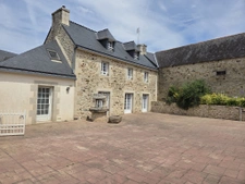 MAISON EN PIERRE A VENDRE  KERGRIST 56 BRETAGNE