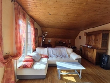 ENSEMBLE IMMOBILIER 3 LOGEMENTS-PARKING- CENTRE BOURG NEULLI