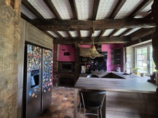 SUPERBE LONGERE EN PIERRE-Charme et sérénité dans un hameau 