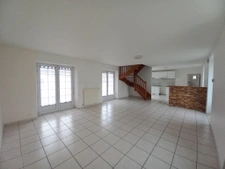 MAISON EN PIERRE A VENDRE  KERGRIST 56 BRETAGNE