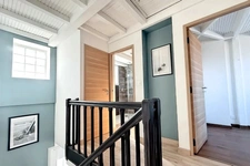 Maison rénovée avec goût   4 chambres   Cour sans vis-à-vis 