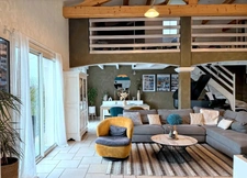 Villa de plain-pied 180 m2 avec piscine et pool house