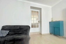 EXCLUSIVITÉ   Maison de ville rénovée avec jardin et accès i