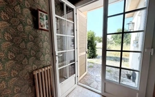 Maison de plain-pied avec grand terrain rare   Quartier Gare