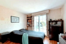 Maison de plain-pied avec grand terrain rare   Quartier Gare